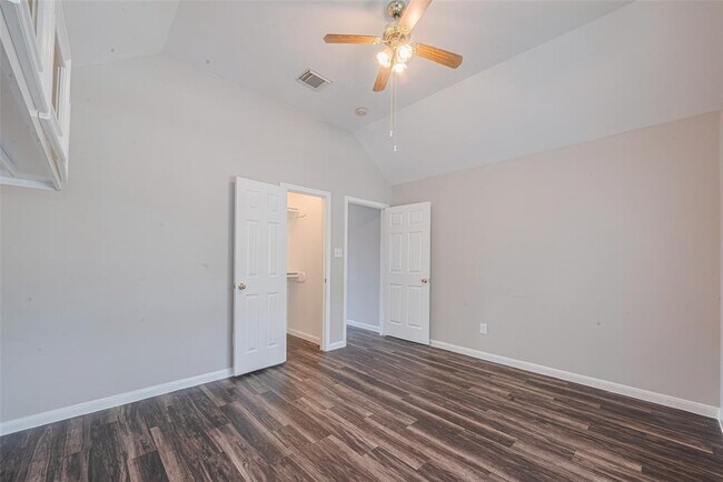 Building Photo - 4707 Brookside Ct