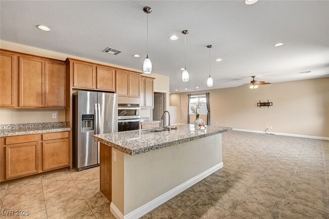 Building Photo - 4630 Summer Azure St