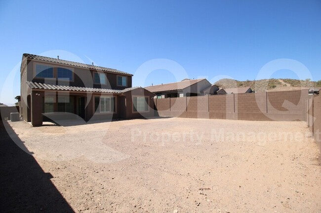 Building Photo - 13810 W Calle De Baca