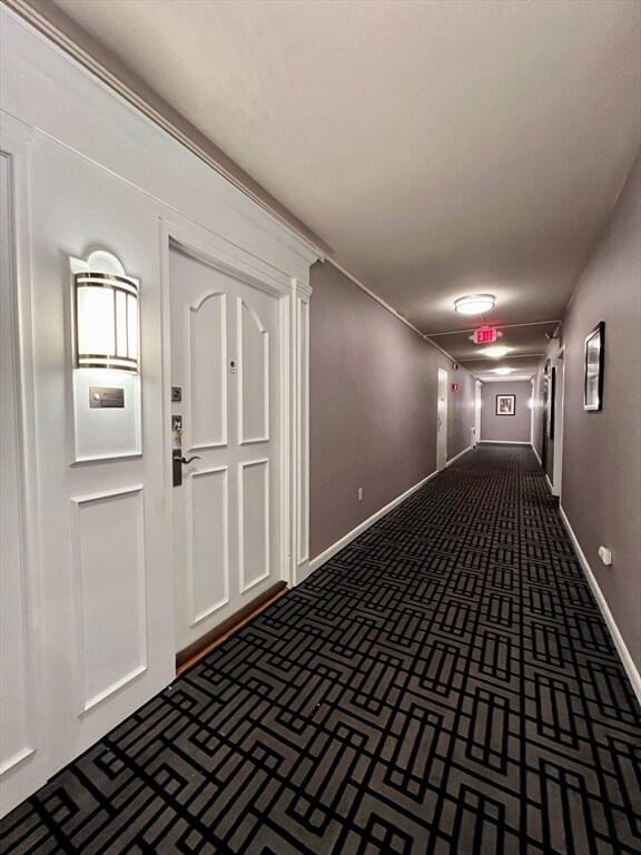 Building Photo - 20 Hammond Pond Pkwy