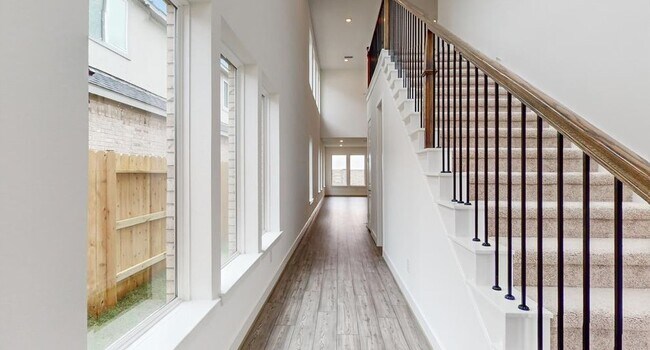 Building Photo - 21623 Lampeter River Ln