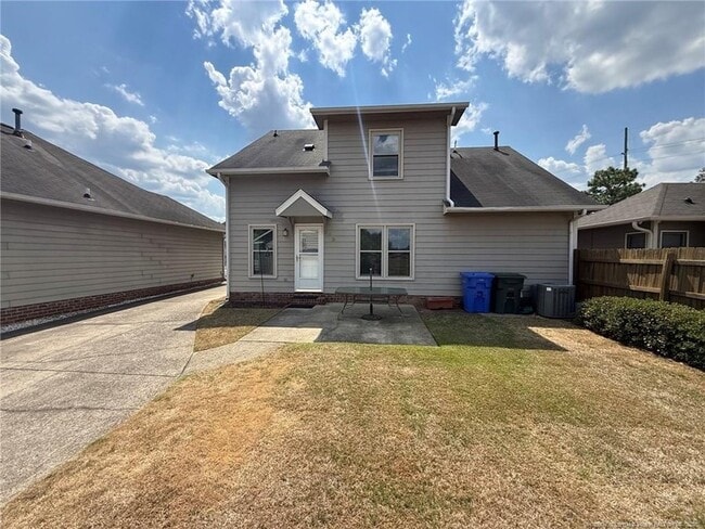 Building Photo - 1813 Stetson Ln