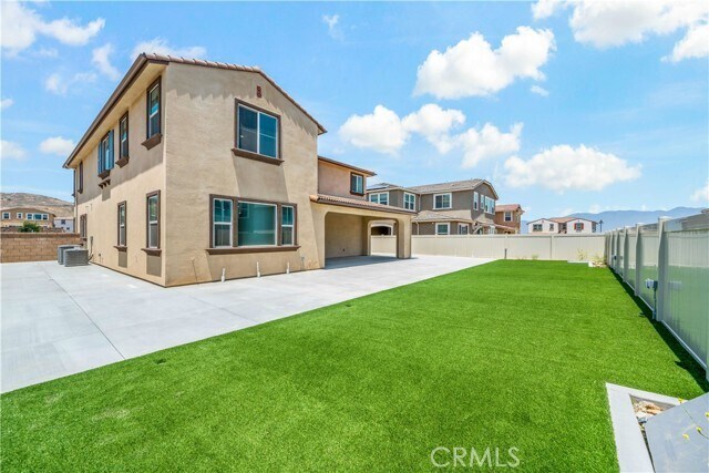 Building Photo - 18191 Crow Cir