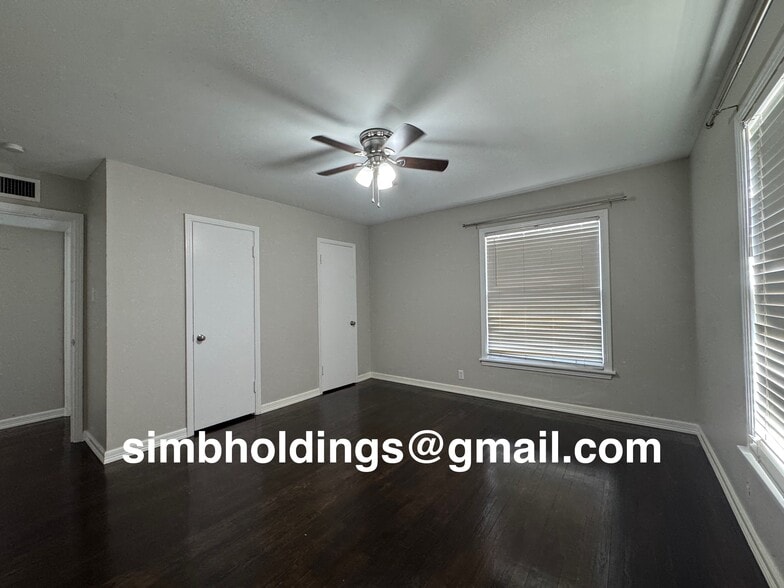 Building Photo - 2636 W Avenue N