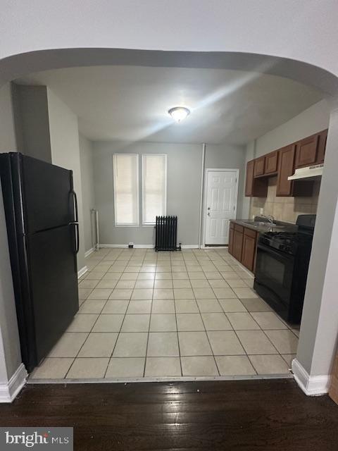 Building Photo - 2585 W Fayette St