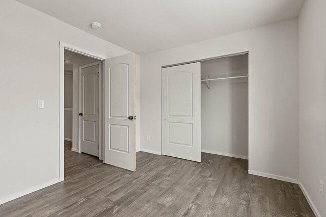 Building Photo - 2-bedroom townhomes, a modern take on apar...