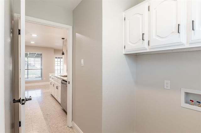 Building Photo - 5017 Brookview Dr