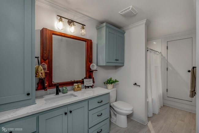 Building Photo - Gorgeous 3 bed 3 bath home for lease | Nor...