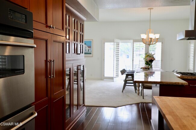 Building Photo - 2411 Monaco Dr