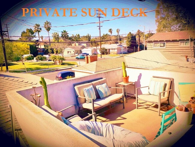 Patio View Venice neighborhood - 1514 Penmar Ave
