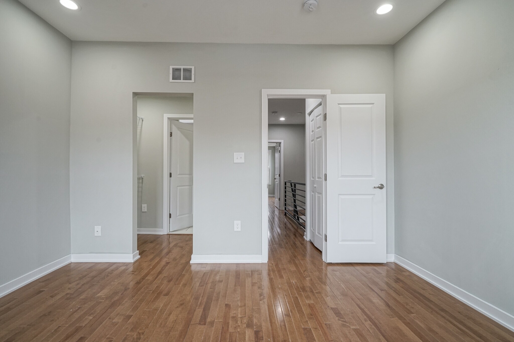 Building Photo - 1918 Pierce St