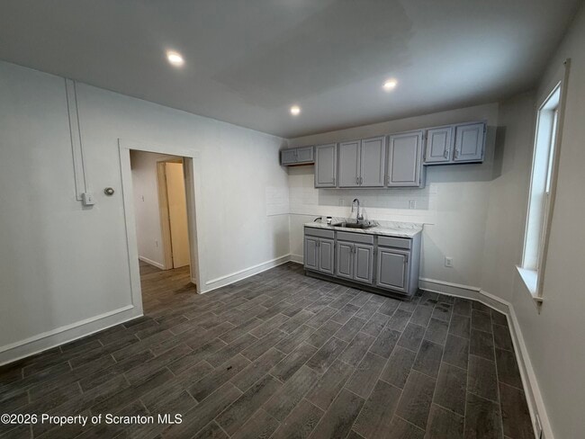 Building Photo - 101 Clarkson Ave