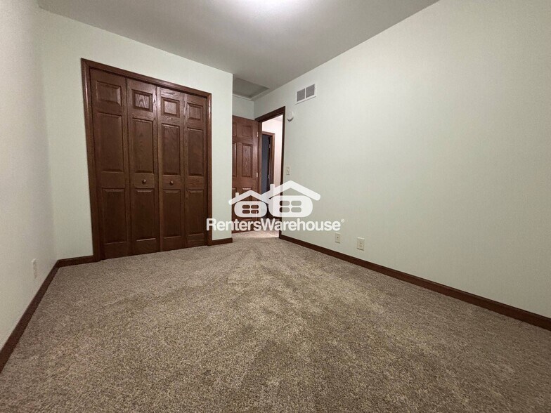 Building Photo - 4105 Gershwin Ave N