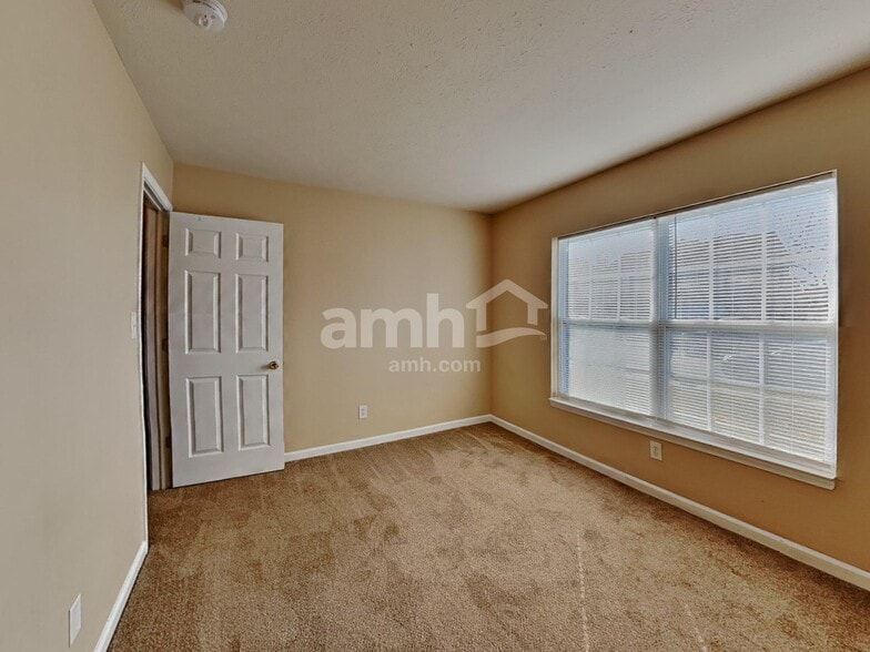 Building Photo - 8318 Catchfly Dr