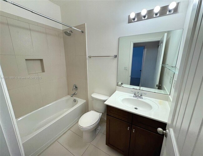 Building Photo - 1071 NW 33rd Manor