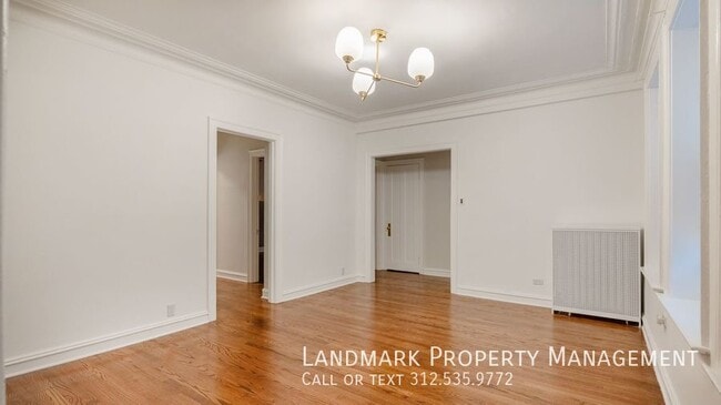 Building Photo - 3604 N Pine Grove Ave