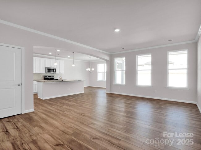 Building Photo - 6147 Snowy Egret Ave