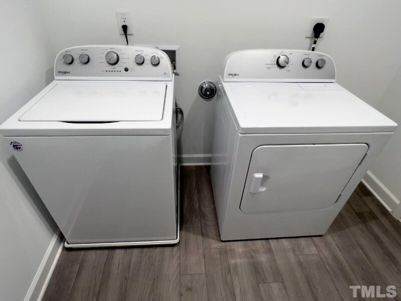 Building Photo - 135 Orvis Dr