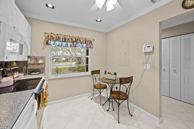 Building Photo - 21691 Tall Palm Cir