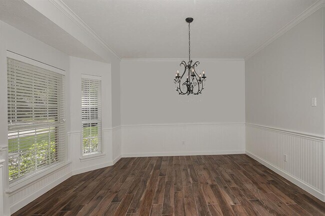 Building Photo - 23 Shellbark Pl