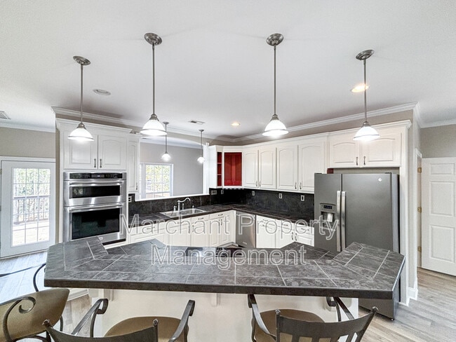 Building Photo - 317 Hunter Rd