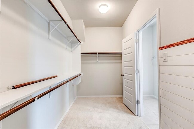 Building Photo - 2721 Winding Creek Rd