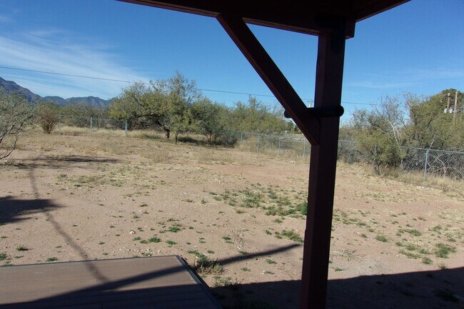 Building Photo - Great home in with great mountain views.