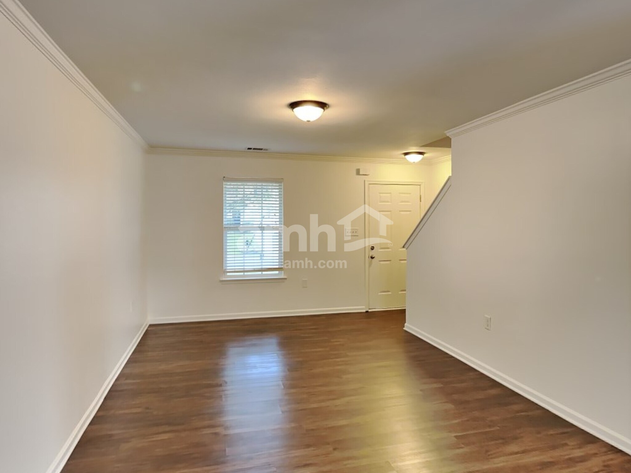 Building Photo - 704 Overlook Rd