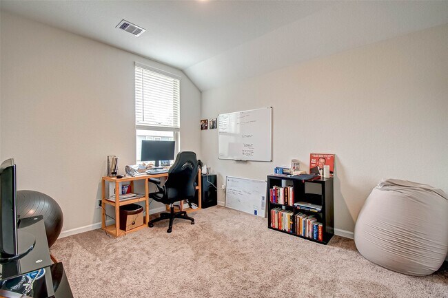 Building Photo - 617 Aspen Falls Ct