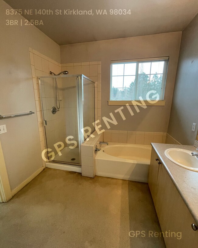 Building Photo - 8375 NE 140th St