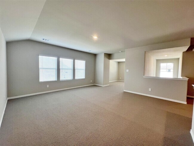 Building Photo - 678 Woodland Ave