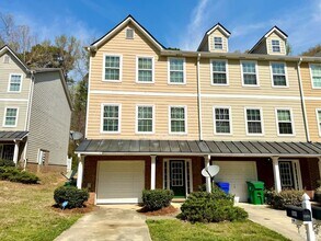 Building Photo - 1691 Redan W