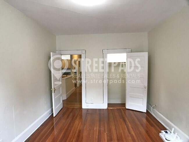 Building Photo - 2 bedroom in Brookline MA 02446