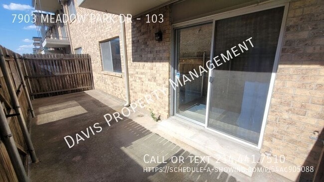 Building Photo - 7903 Meadow Park Dr