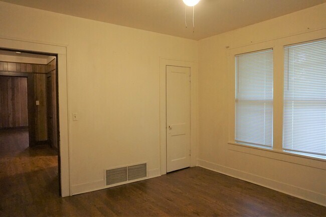 Building Photo - 4594 US-287