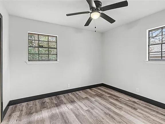 Building Photo - 2513 N Pinecliff Ct