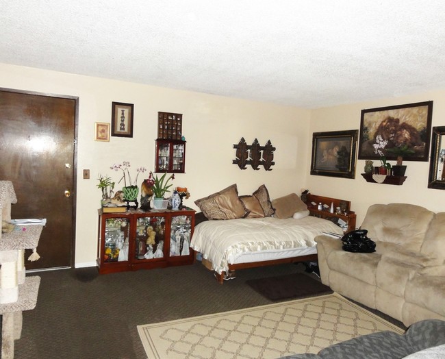 Interior Photo - The Clifton Apartments