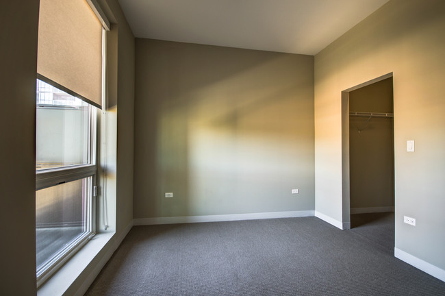 Floorplan - 851 West