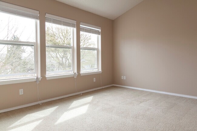 Bedroom #2 - 3809 SE 9th Ave