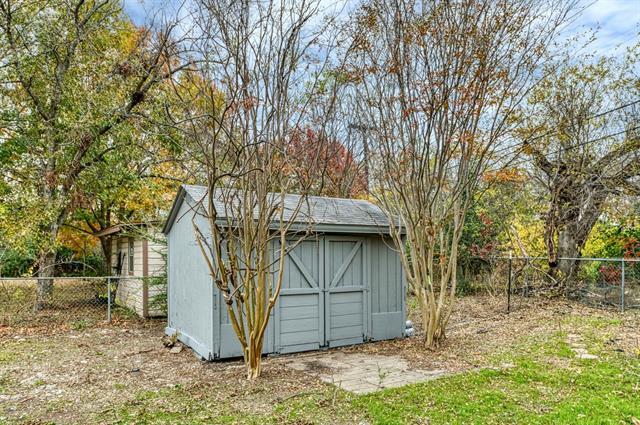 Building Photo - 102 Mildred Ln