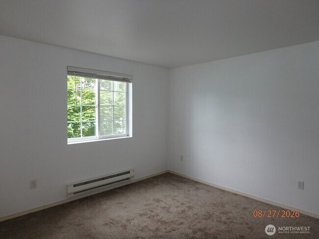 Building Photo - 18621 Blueberry Ln