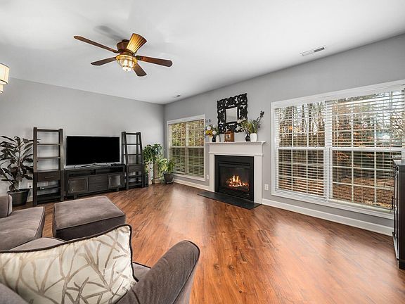 Building Photo - Build Equity While Leasing - Lease and Own...