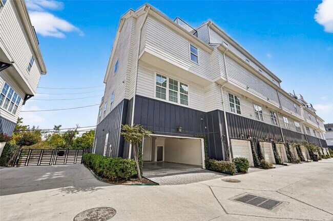 Building Photo - 815 Bringhurst St