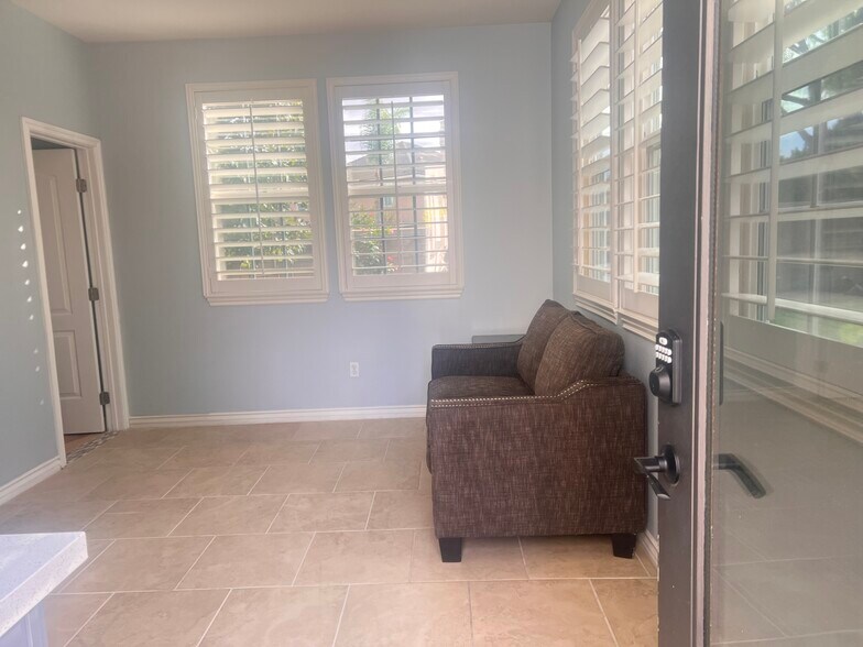 Building Photo - 8229 Honey Brook Ct