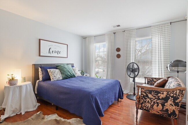 Building Photo - 47627 Rhyolite Pl