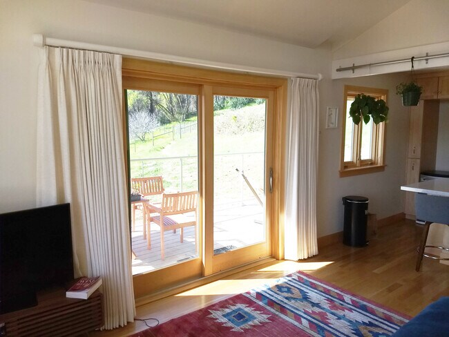 Building Photo - 3405 Mount Veeder Rd