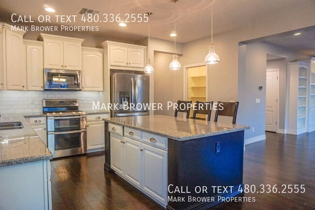 Building Photo - 3016 E Shannon St