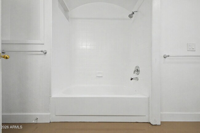 Building Photo - 16223 N 40th Pl