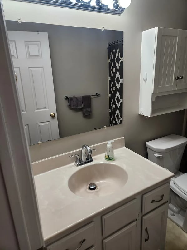 Building Photo - 3181 Thornapple Dr