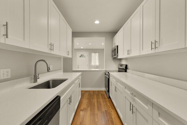 Building Photo - 1710 37th St NW